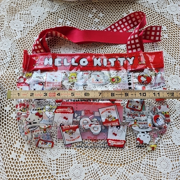 Hello Kitty Plastic Tote NEW - Picture 8 of 11